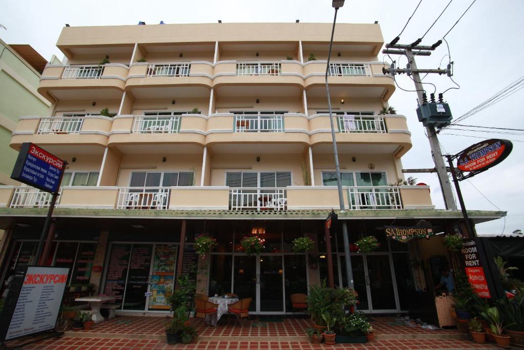 Aparthotel Dacha Beach à Pattaya Extérieur photo