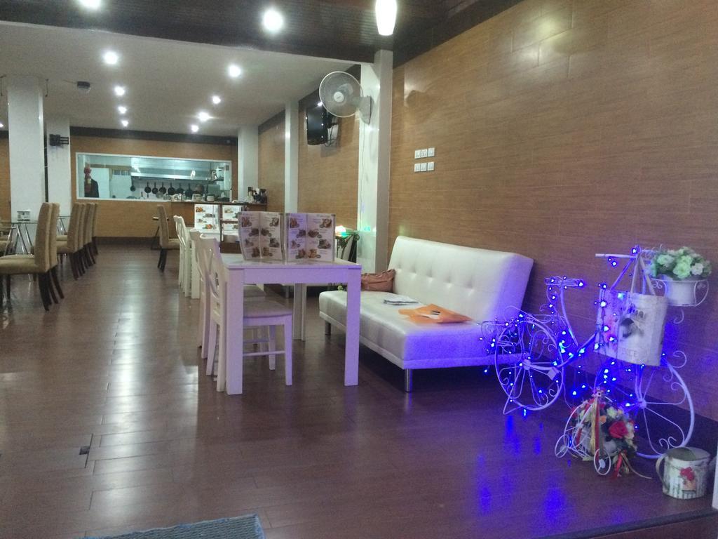 Aparthotel Dacha Beach à Pattaya Extérieur photo